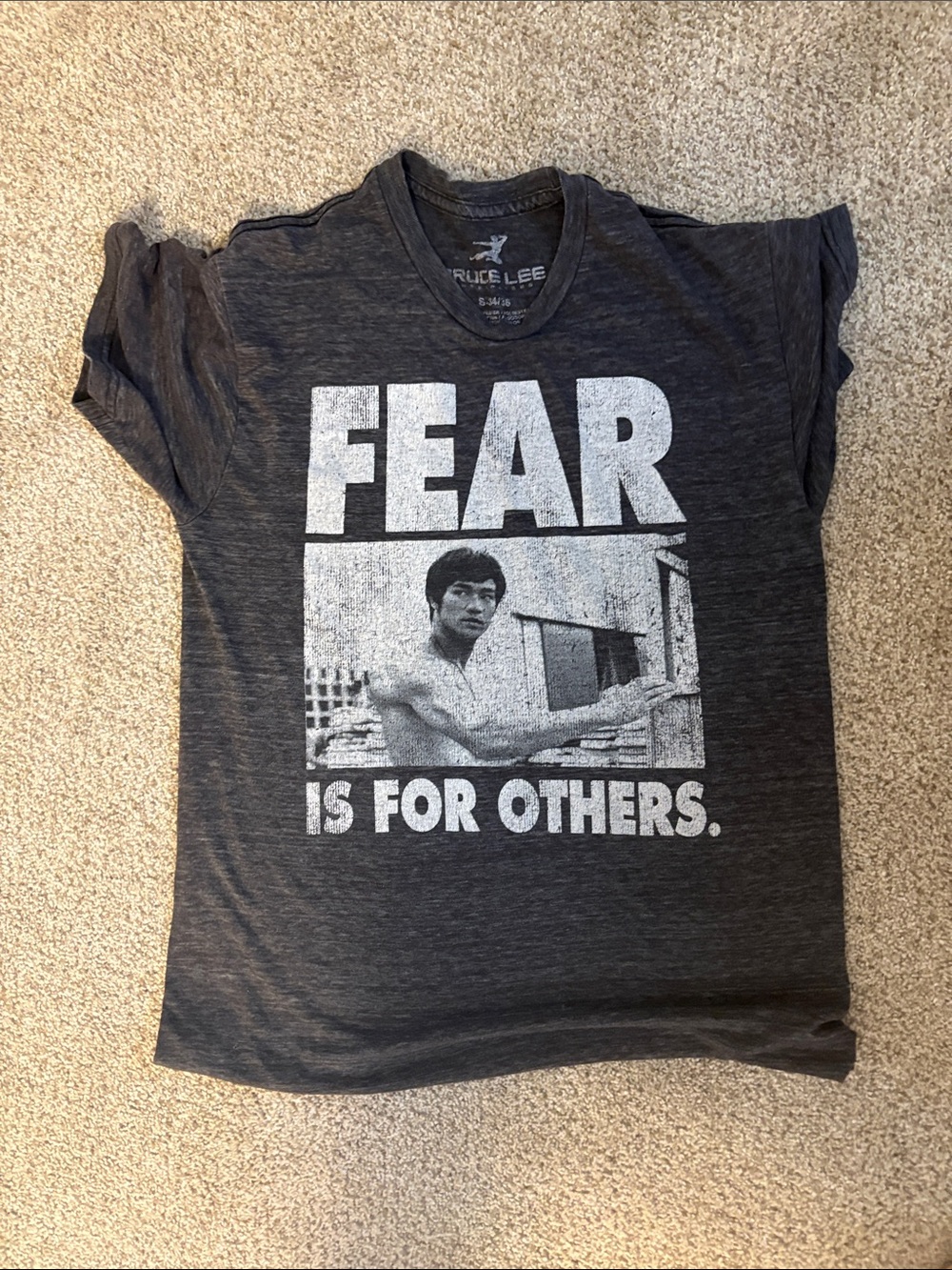 Bruce Lee 'Fear Is For Others.' Graphic Tee - Charcoal
